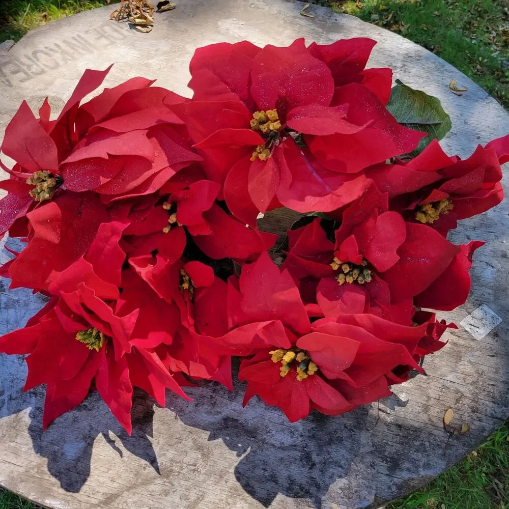 Poinsettias Artificial Christmas Flowers Artificial Decorations - 4 Bunches